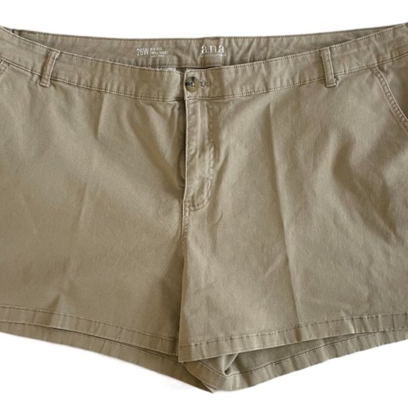 a.n.a. Women's Plus-Size 26 KHAKI 4.5" Mid Rise Flat-front Chino Short - Picture 7 of 13
